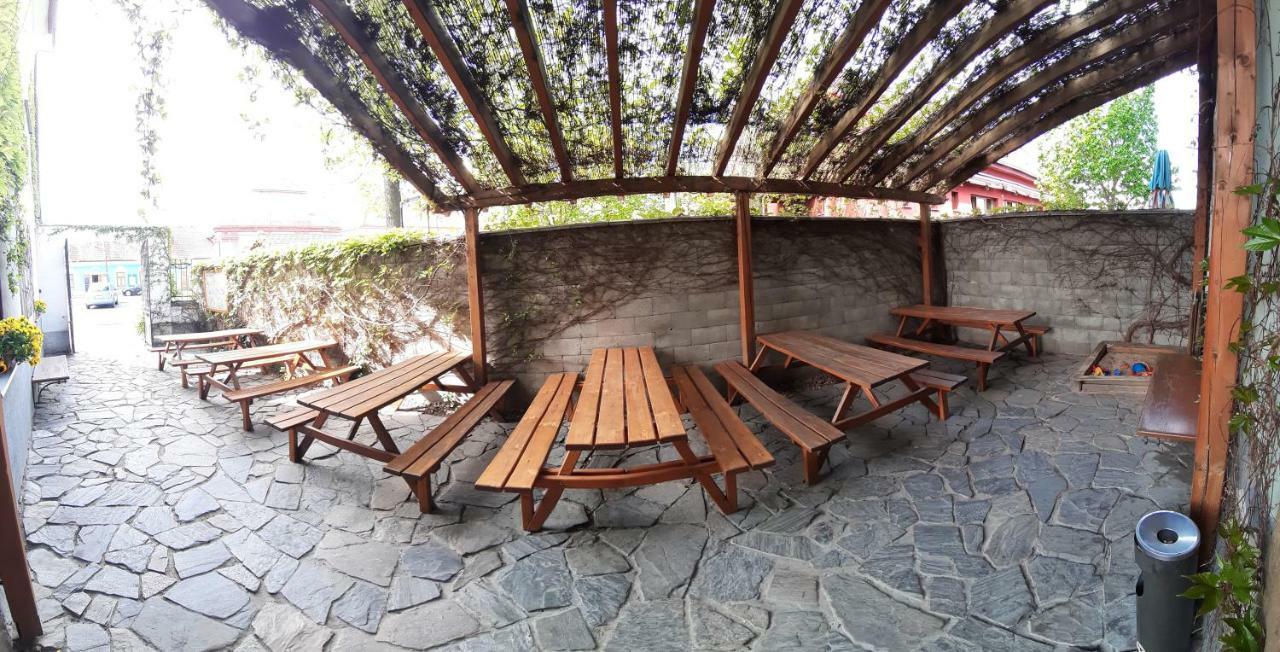 Penzion A Restaurace U Hajku Nove Dvory  Экстерьер фото
